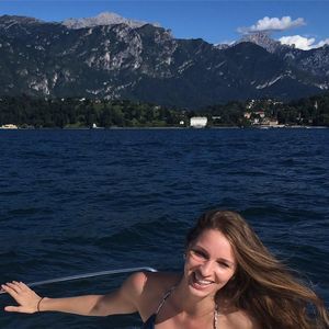 Meet your Posher, Jenn